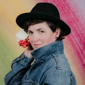 Meet your Posher, Bonnie